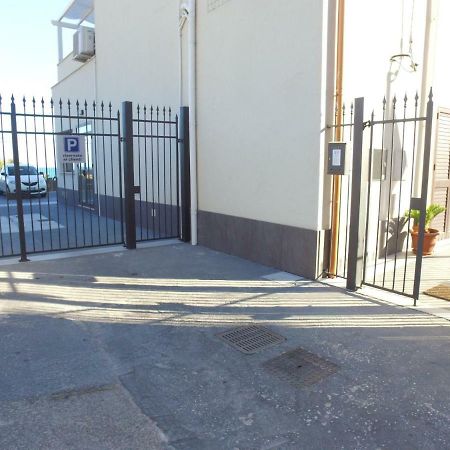 B&B Baglio Santa Croce 恩佩多克莱港 外观 照片