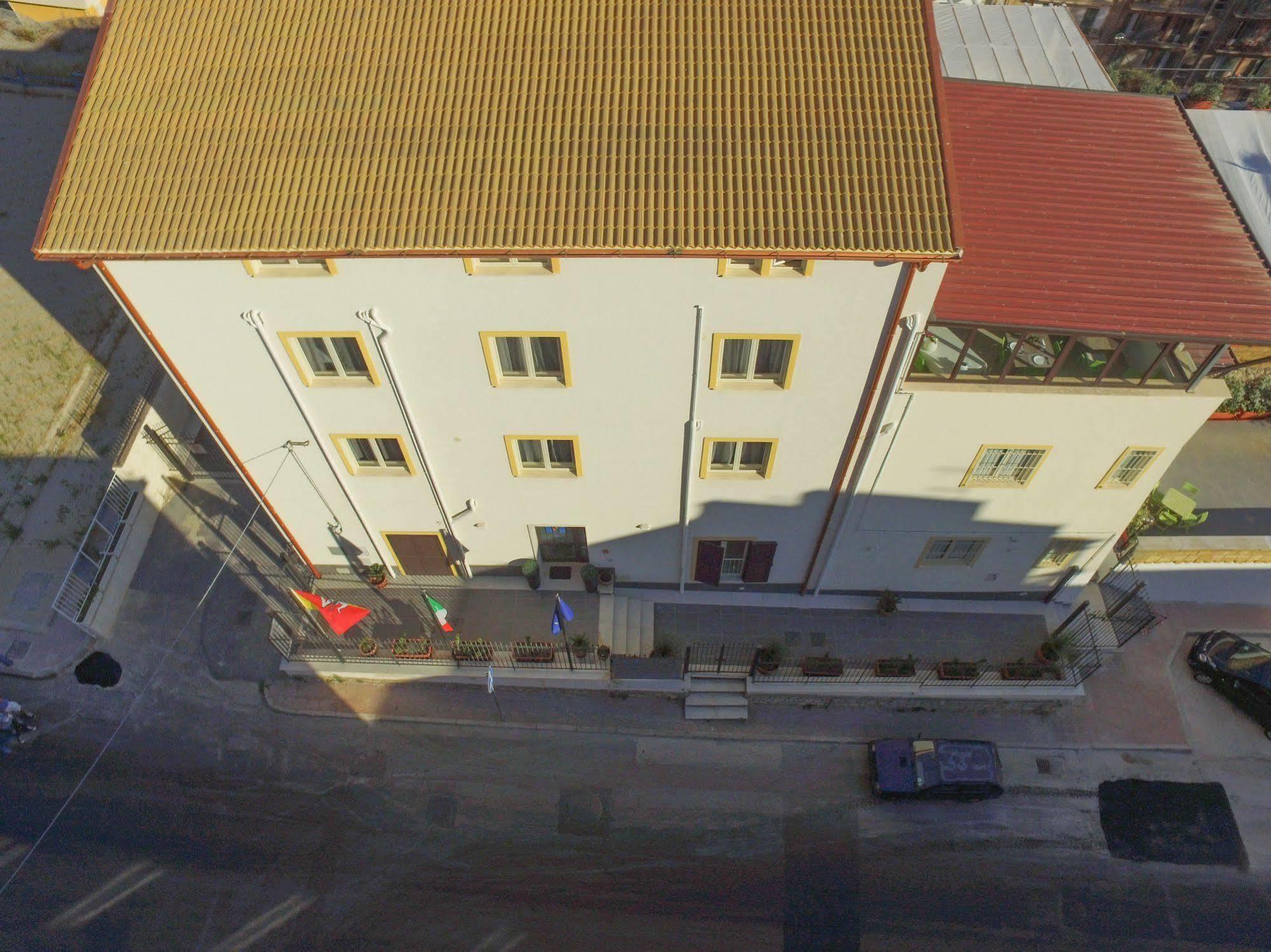 B&B Baglio Santa Croce 恩佩多克莱港 外观 照片