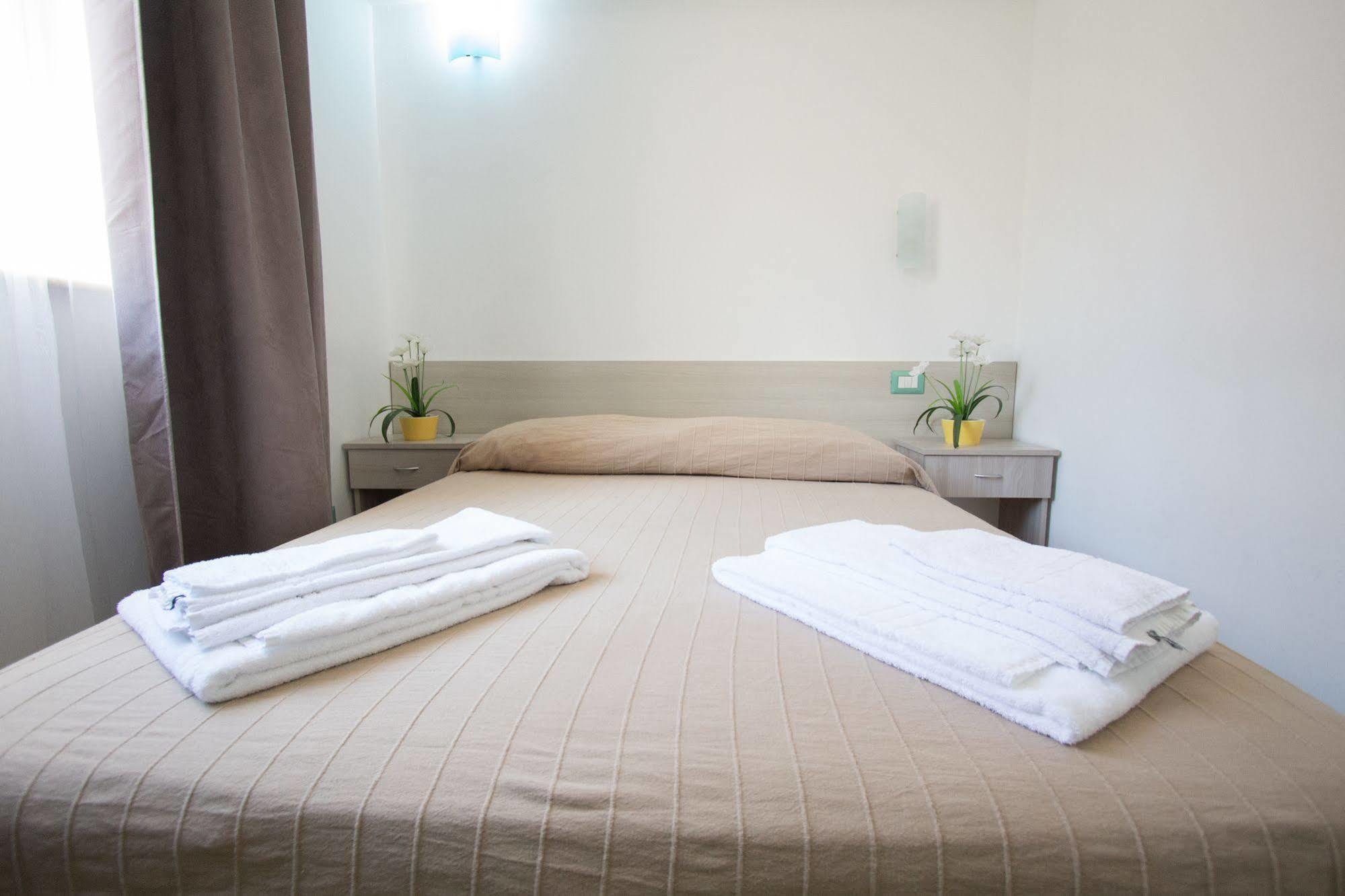 B&B Baglio Santa Croce 恩佩多克莱港 外观 照片